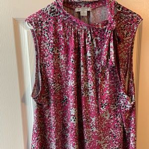 2XL ladies Sleeveless Blouse